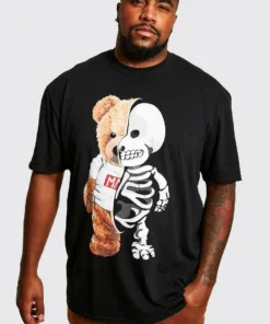 TEDDY PLUS SKELETON GRAPHIC T-SHIRT